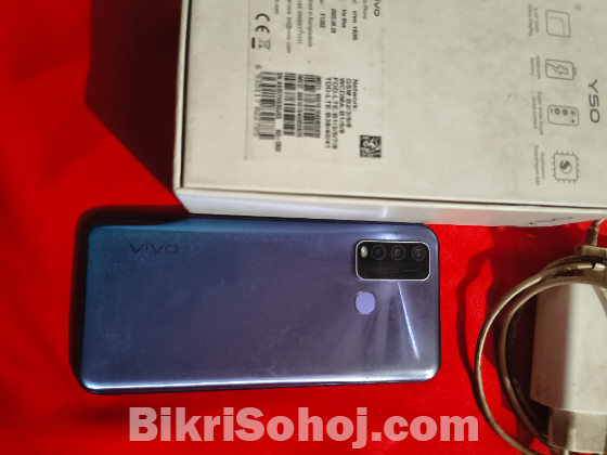 Vivo y50